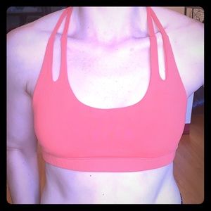 NWOT Montiel tierdrop racerback sports bra
